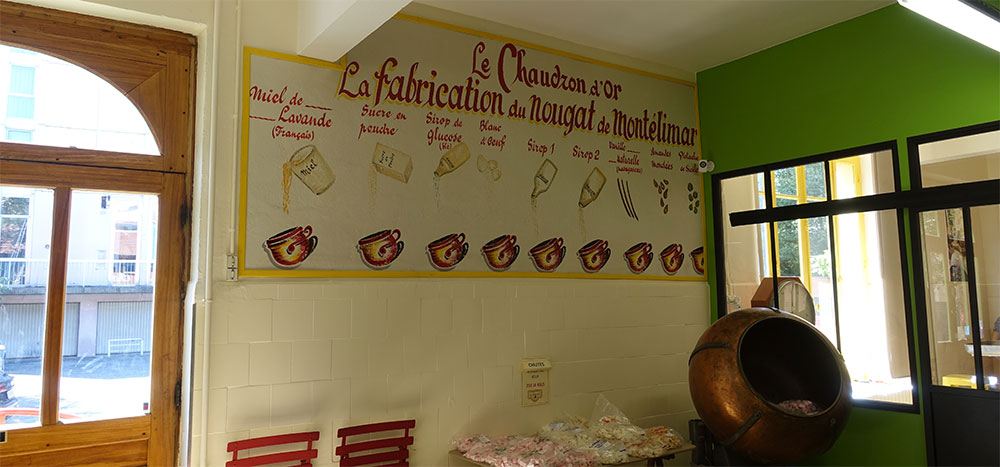 La Fabrication du Nougat de Montelimar, hoe maak je noga? La Fabrication du Nougat de Montelimar, hoe maak je noga?