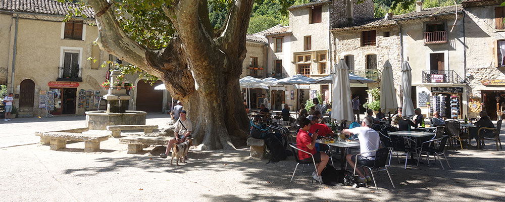 centrum Saint-Guilhem-le-Désert