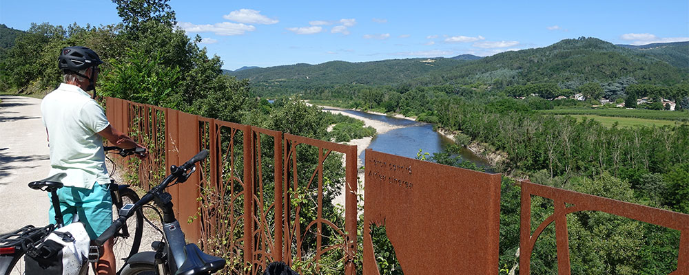Fietsen langs de Dolce Via vanaf camping La Garenne