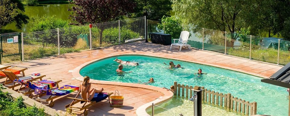 Zwembad bij Fougeraie