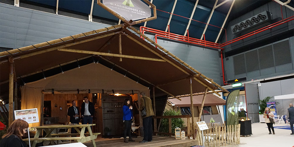 Glampinglodges.com Glampinglodges.com