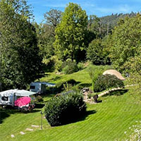 Camping Gîtes / Mini Camping Le Creux in regio Franche Comté / Jura, Frankrijk