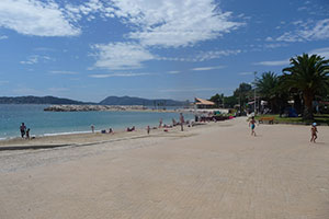 Het strand bij Barcelona