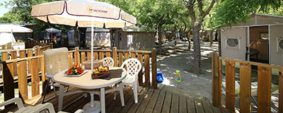 Glamping met een gezellig dorpsgevoel