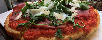 Het geheim van de lekkerste pizzabodem