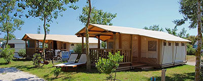 Wordt het deze zomer een avontuurlijke Sunlodge lodgetent of luxe mobilehome ?