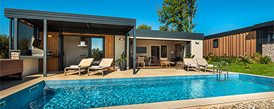 Verdrinken in luxe, waarom glamping in Kroatië alles overtreft