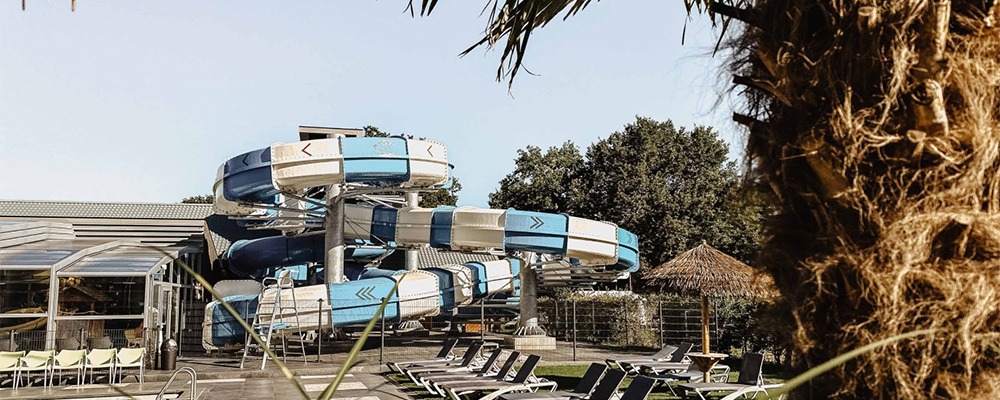  sinds 2023 heeft de Kleine Wolf een supersnelle overdekte duo glijbaan