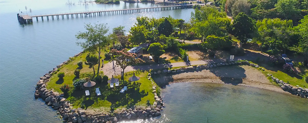 vakantie op het Trasimeno Glamping Resort met dit uitzicht