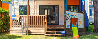 Zorgeloos op autovakantie met baby’s en peuters: zo doe je dat