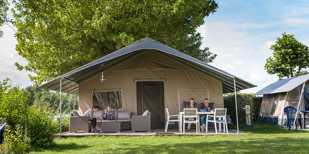 Bij CountryCamp kun je mooie Glamping accommodaties boeken Bij CountryCamp kun je diverse Glamping accommodaties boeken