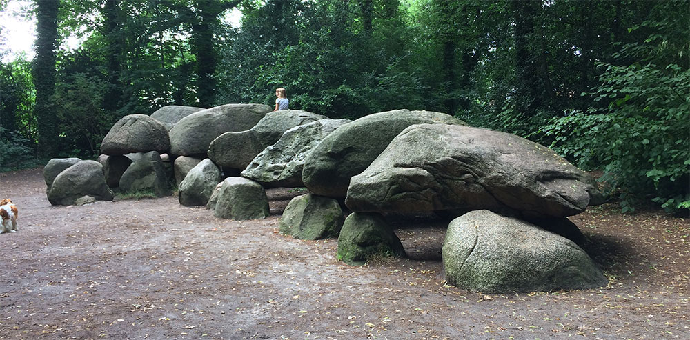 grootste hunebed van Nederland (D27)