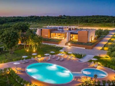 Thumbnail 2 van Papafigo