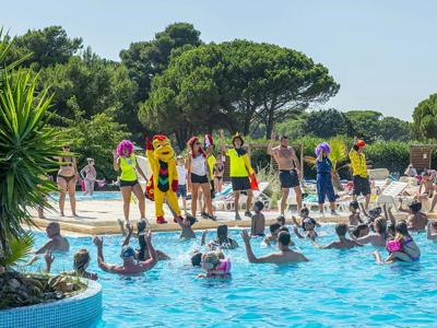 Thumbnail 3 van Les Mûriers