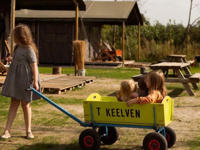 Boerenbed Het Keelven