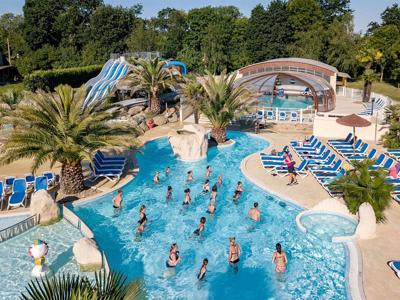 Thumbnail 3 van Les Deux Fontaines