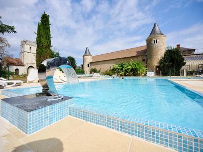 Thumbnail 2 van Le Petit Trianon