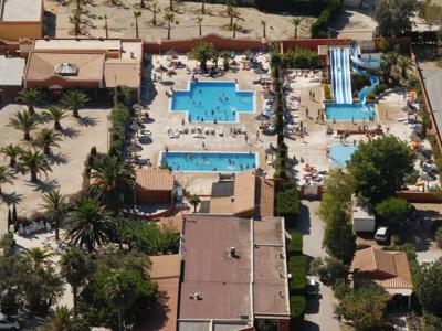 Thumbnail 2 van Les Tropiques