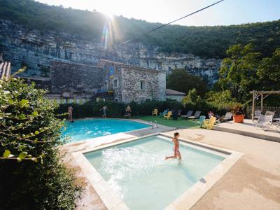 Thumbnail 2 van Le Medrose (Le Médiéval)