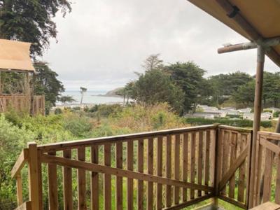 Thumbnail 3 van Des Chevrets