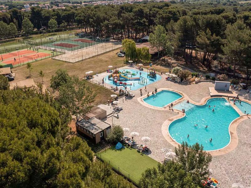 Hoofdfoto van Bi Village